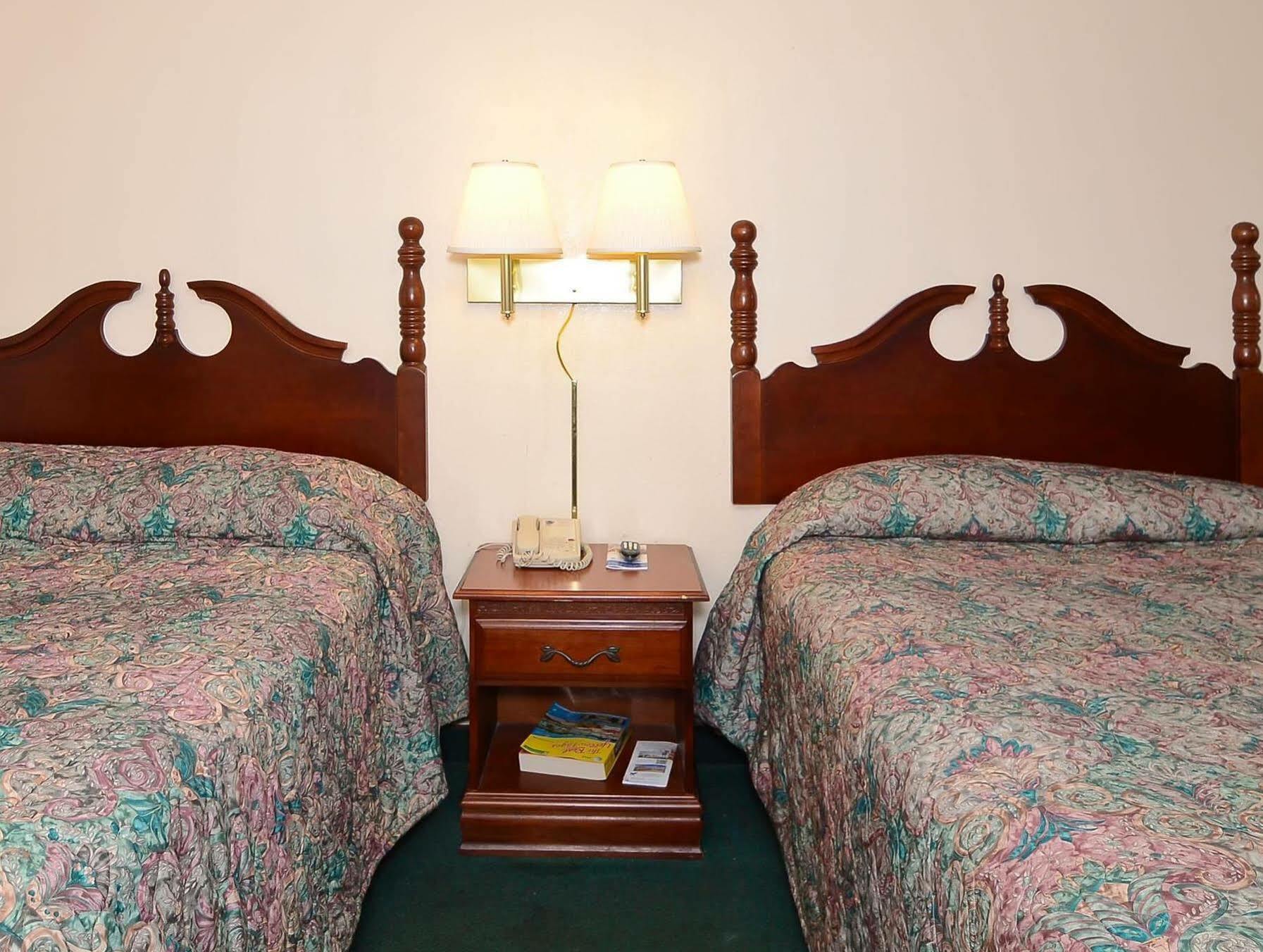 Rodeway Inn ناشفيل المظهر الخارجي الصورة